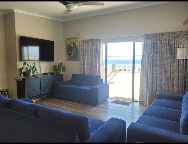 5 BEDROOM HOUSE FOR SALE IN MARGATE BEACH